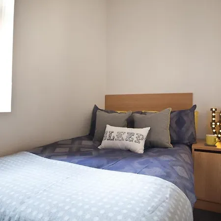 Appartement For Students Only - Algernon Firth In Leeds (West Yorkshire)
