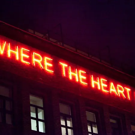 For Students Only - Algernon Firth In 아파트